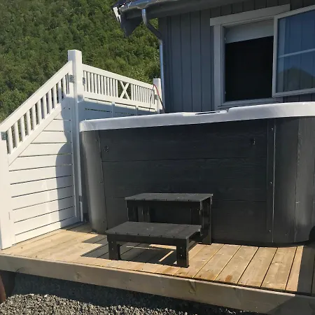 Cabin Panorama Lofoten With Jacuzzi Magic View Offersoya Exterior photo